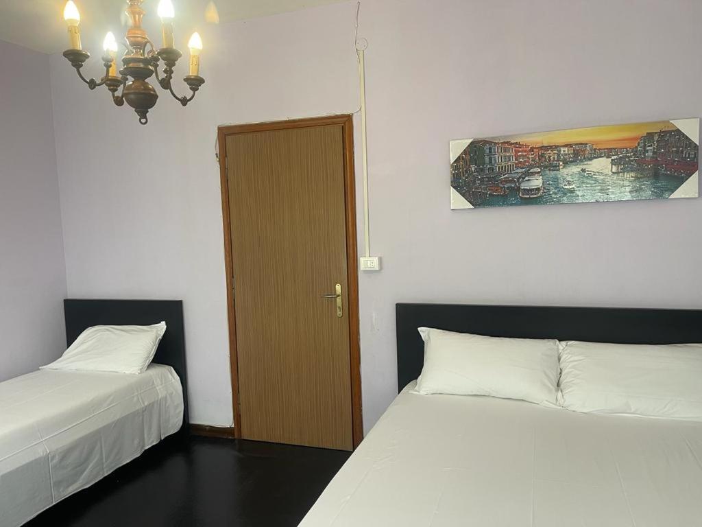 Venice Night 13 Family Room Mestre Luaran gambar